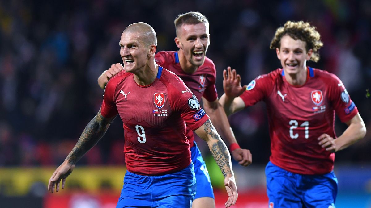 Hrdost se vrátila. Čeští fotbalisté letos porazili Anglii a došli na Euro